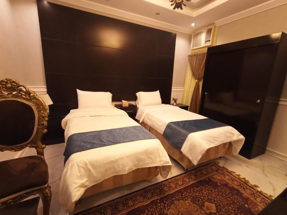 جدة Qasr Al Thuraya Hotel Apartments المظهر الخارجي الصورة