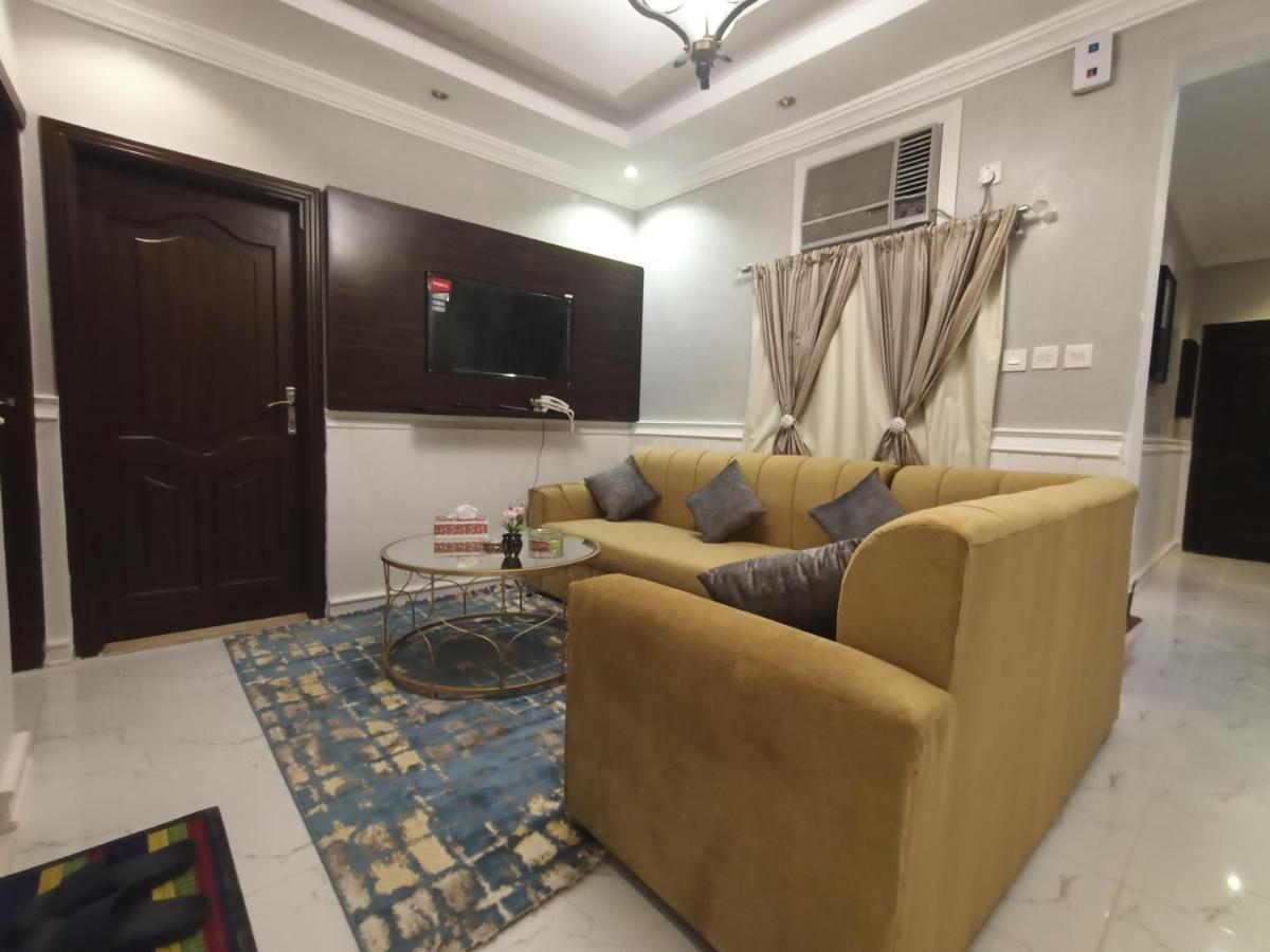 جدة Qasr Al Thuraya Hotel Apartments المظهر الخارجي الصورة