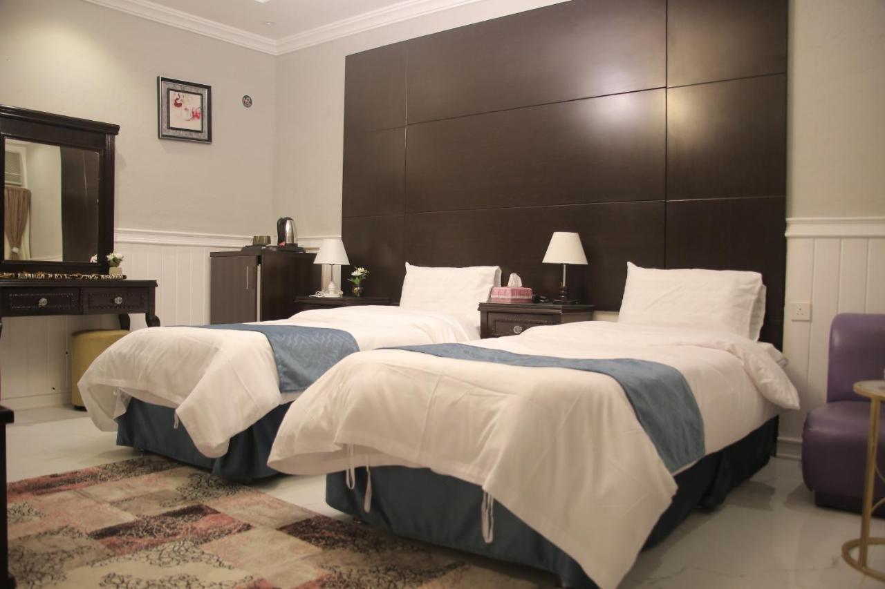 جدة Qasr Al Thuraya Hotel Apartments المظهر الخارجي الصورة