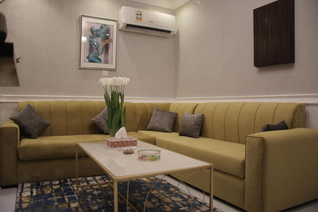 جدة Qasr Al Thuraya Hotel Apartments المظهر الخارجي الصورة