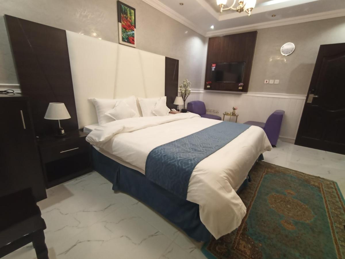 جدة Qasr Al Thuraya Hotel Apartments المظهر الخارجي الصورة