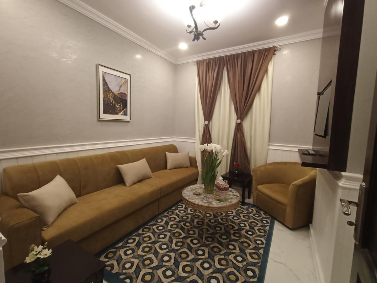 جدة Qasr Al Thuraya Hotel Apartments المظهر الخارجي الصورة